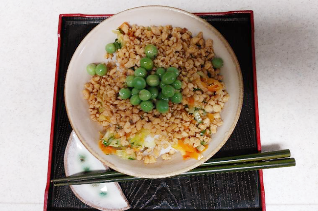 TOFU MEAT(トーフミート)そぼろ丼