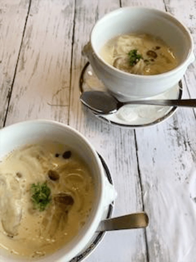 TOFU MEAT(トーフミート)餃子の豆乳スープ